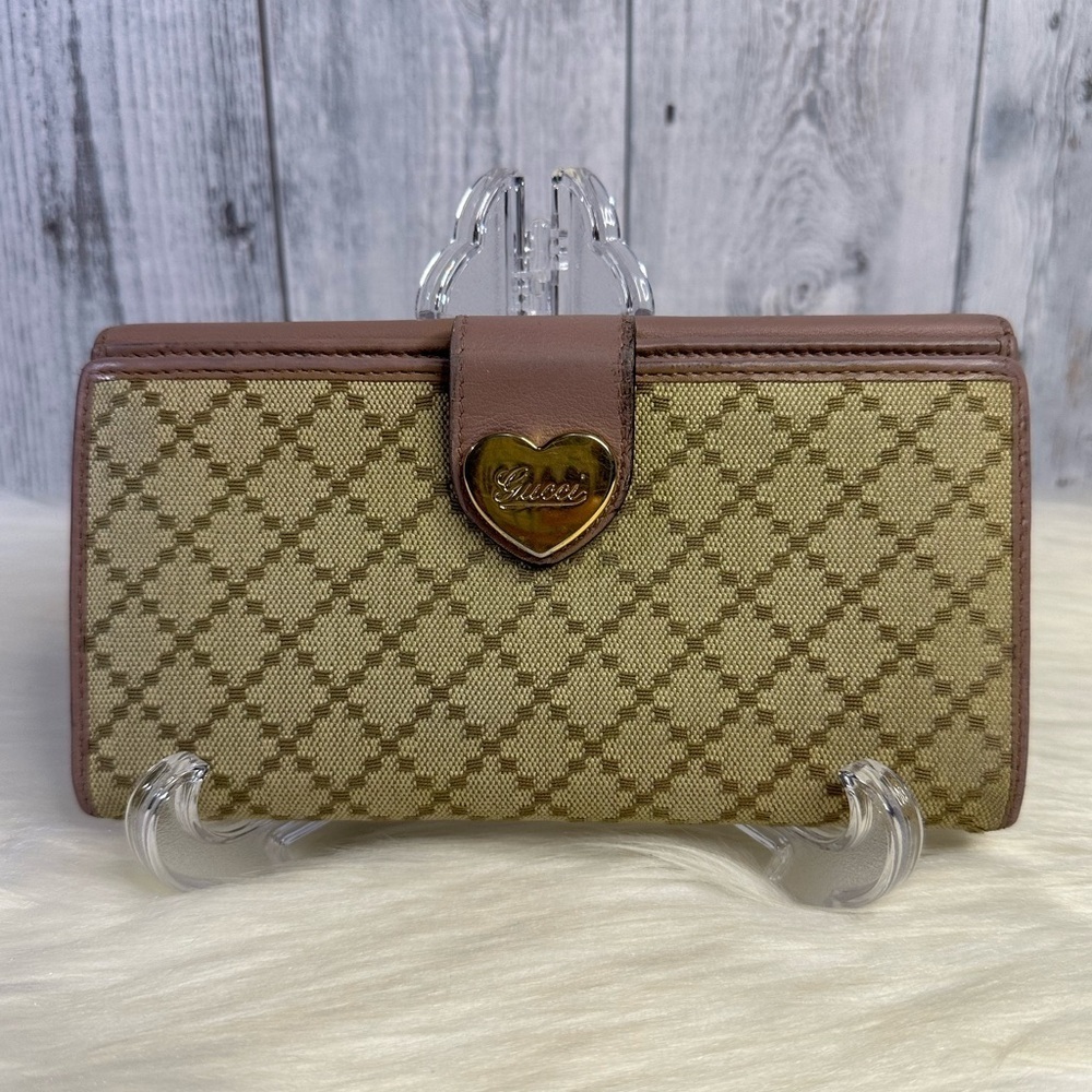 GUCCI heart plate long wallet - Picture 1 of 14